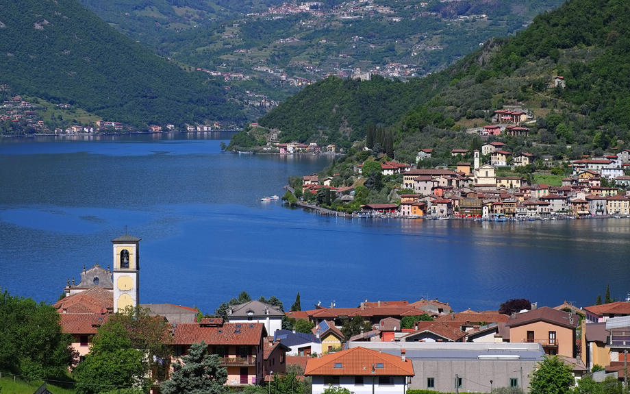 Monte Isola im Iseosee in Oberitalien