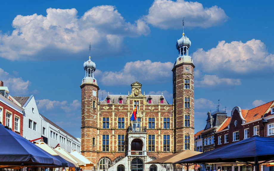 Sommer am Rathaus von Venlo