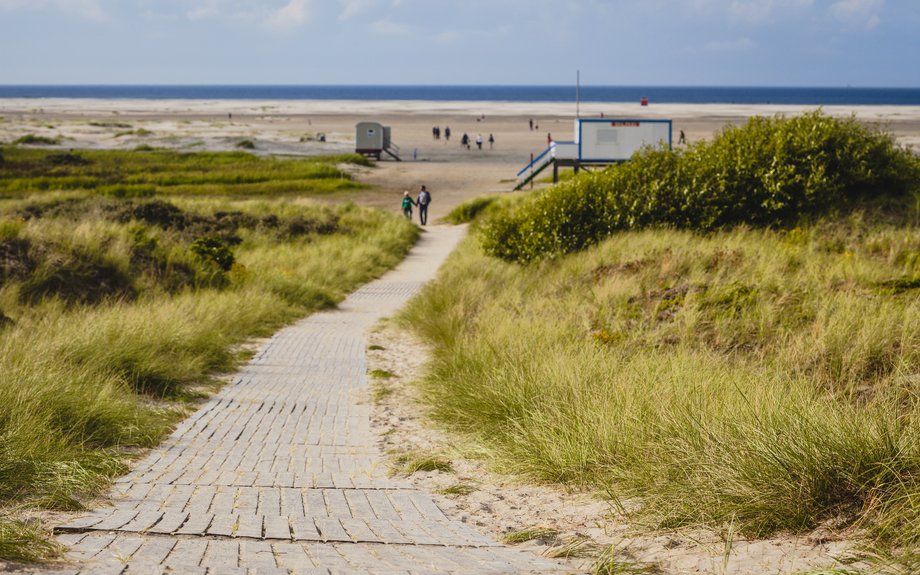 Weg zum Strand auf Borkum