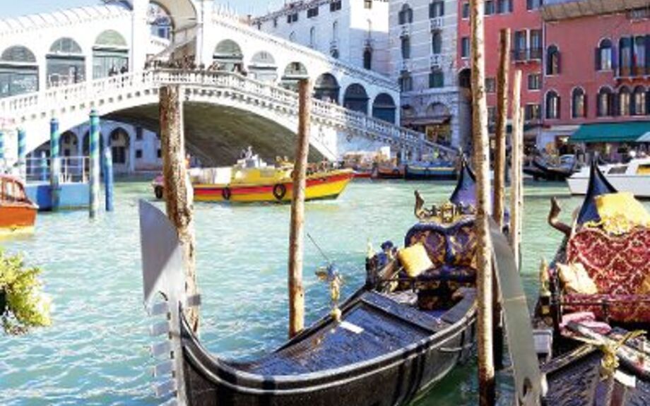 Rialto Bridge - Venice