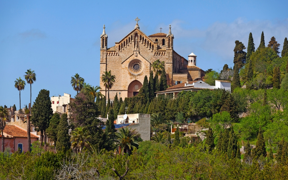 Wehrkirche Verklärung des Herrn in Arta auf Mallorca