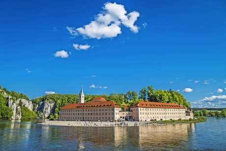 Kloster Weltenburg bei Kehlheim in der Donauschleife