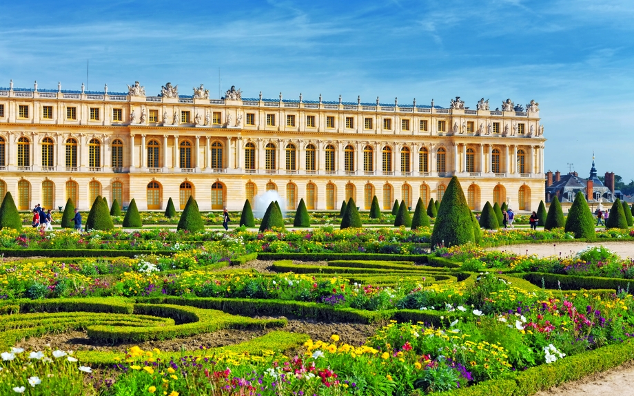 Versailles