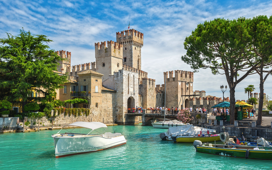 Burg Rocca Scaligera in Sirmione am Gardasee, Italien