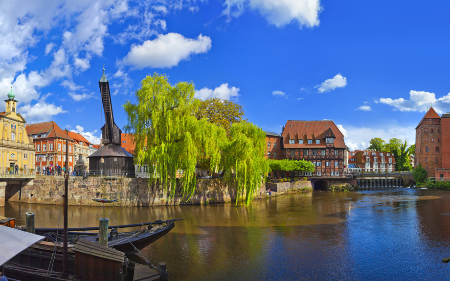 Alter Kran im Lüneburger Hafen