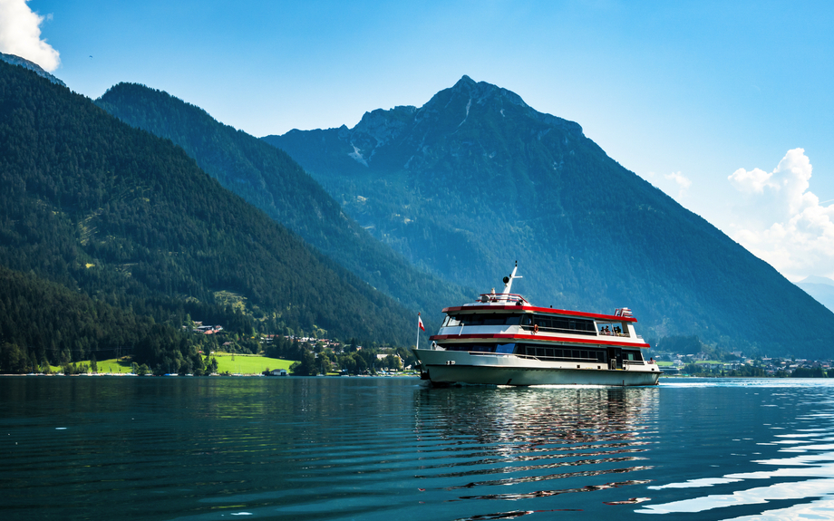 Schifffahrt auf dem Achensee in Tirol