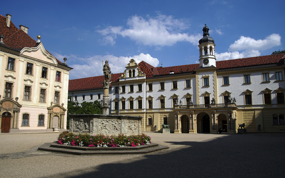 Schloss Thurn und Taxis