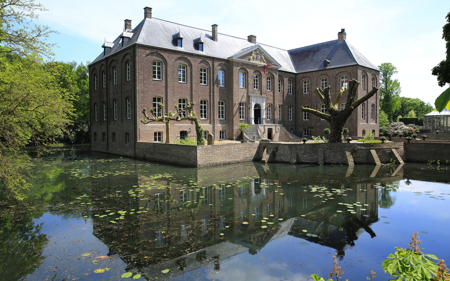 Herrenhaus in den Schlossgärten Arcen