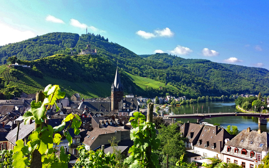 Blick auf Bernkastel-Kues