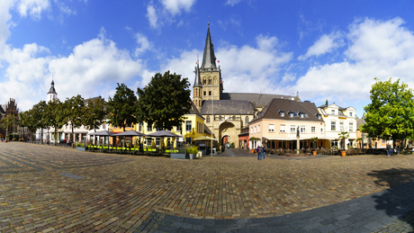 Marktplatz in Xanten mit Xantener Dom