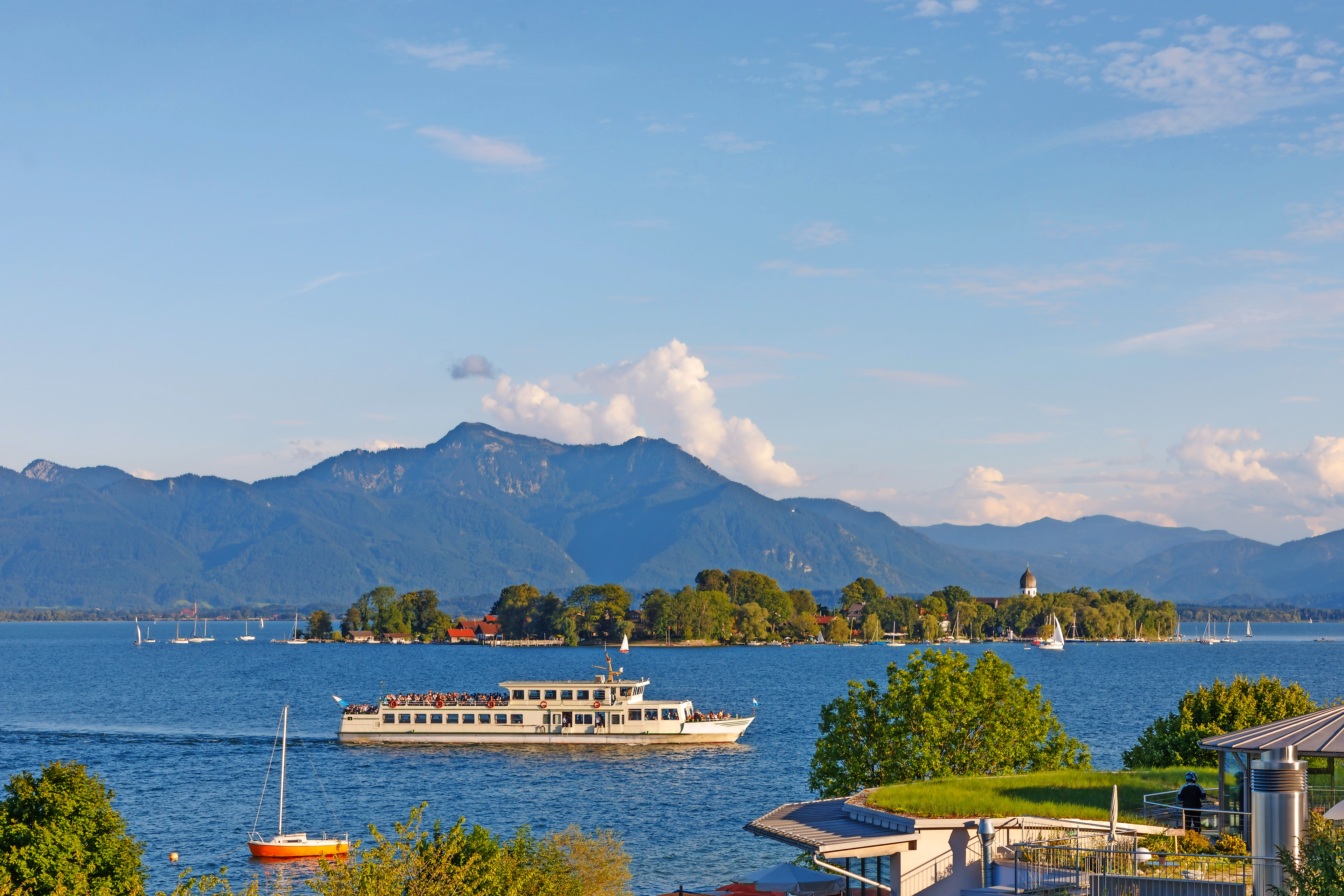 Chiemsee mit Fraueninsel